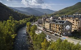 Hotel Restaurant Les Brases